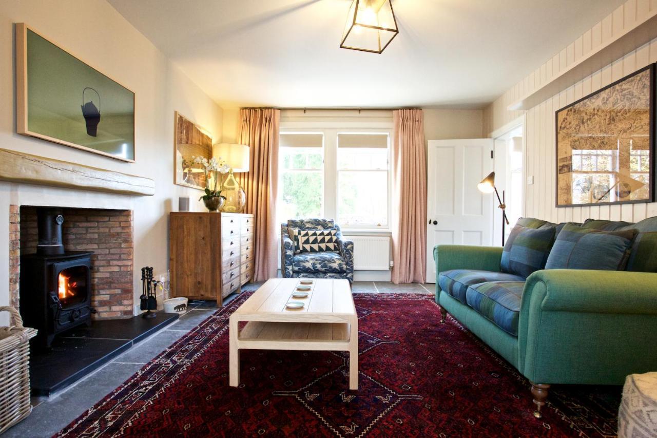 Ross Lodge Comrie Buitenkant foto